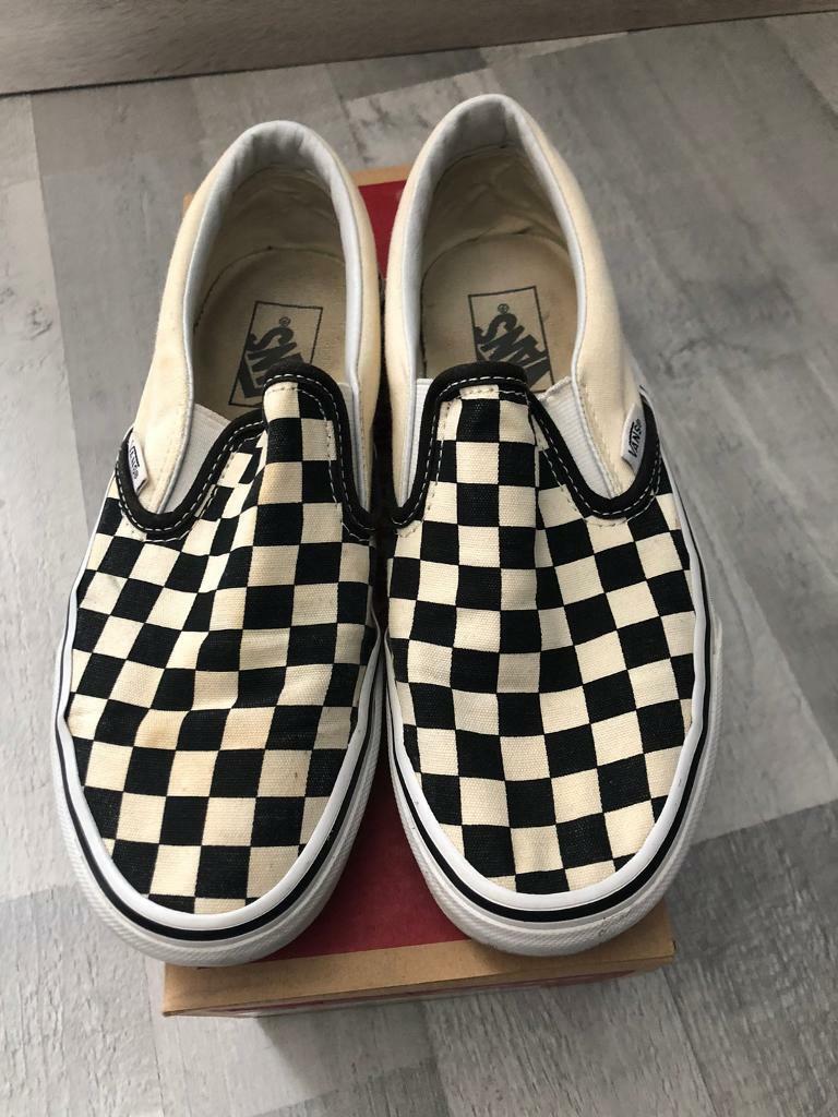 ladies vans size 5.5